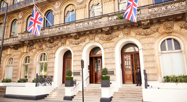 Отель The Clermont London, Victoria