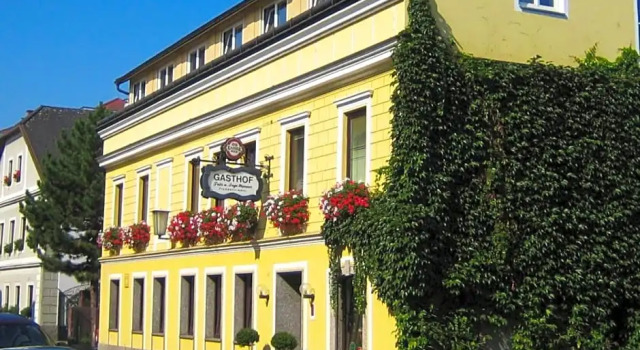 Gasthof Manner, Book Hotel  