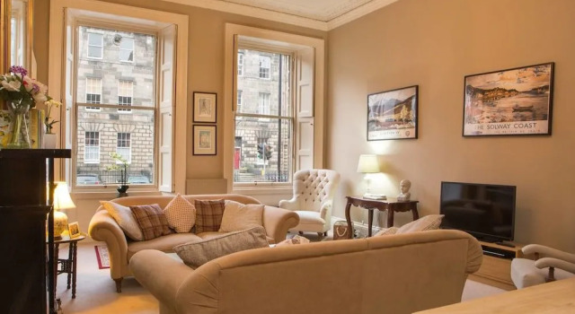 Charming Georgian Home in the City Centre