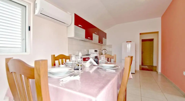 Апартаменты с 2 комнатами Apartment Frlan