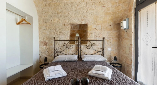 2822 Marì Trullo by Perle di Puglia, Book Feriehus Sommerhuse i Murgia, Hytte