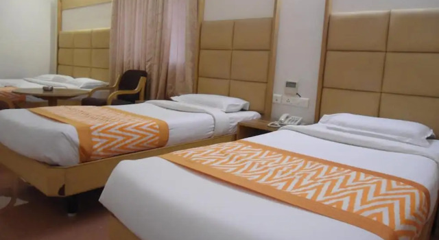 Четырёхместный номер Standard Hotel Rajadhane
