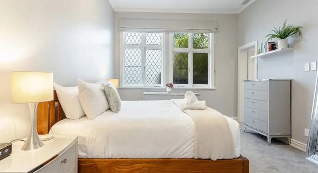 Parnell Home With Stunning Views