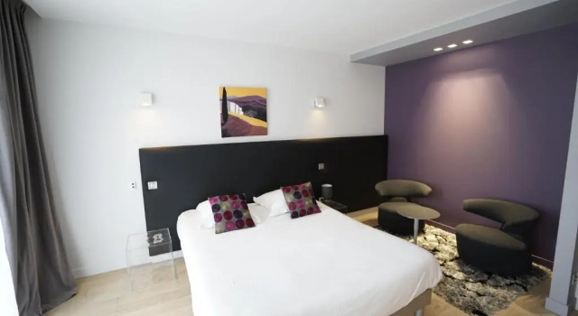 Номер Deluxe Logis Hôtel Relais de Vincey