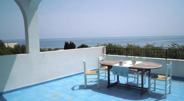Апартаменты Appartamento in Villa fortunata terra