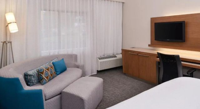 Номер Standard Courtyard Beaumont