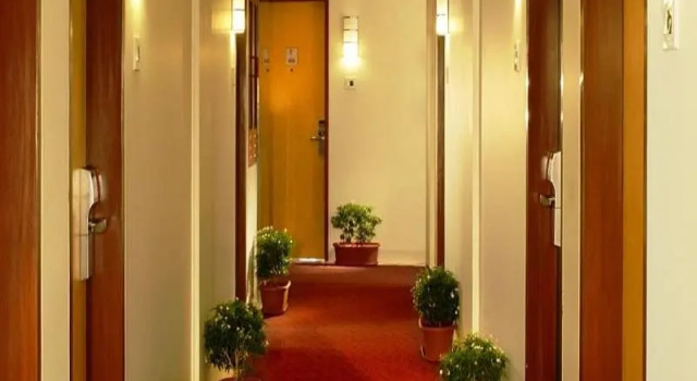 Grand Hometel A Sarovar Hotels, Забронировать Отель Отели штата Махараштры 3 звезды, 3*