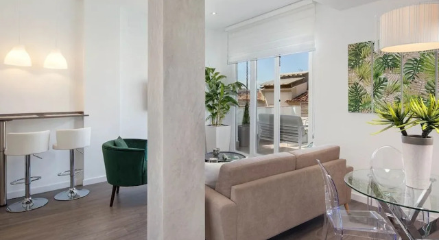 INMálaga Penthouse Padilla, Забронировать Отель Отели Малаги 4 звезды, рядом с Музей Кармен Тиссен, 4*