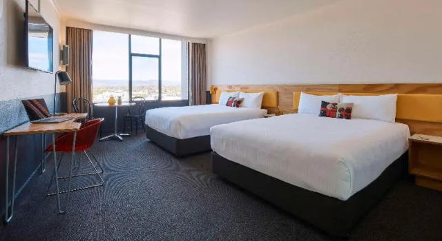 Шестиместный номер Standard Atura Albury