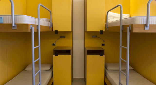 Seven Hostel