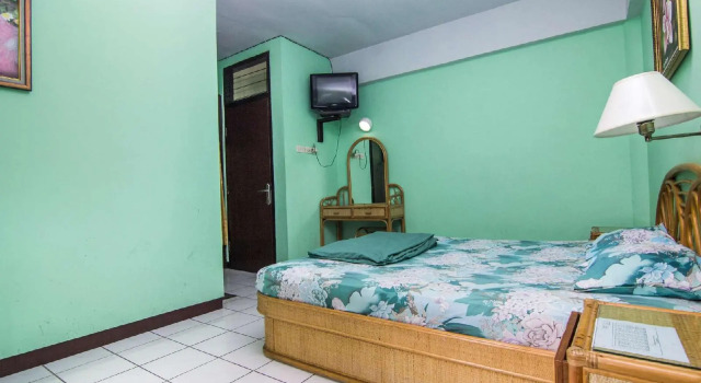 Kencana Hotel