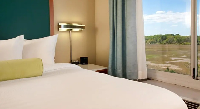 Номер Standard SpringHill Suites Charleston Riverview