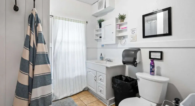 Номер Comfort Bunk & Brew Historic Lucas House - Hostel