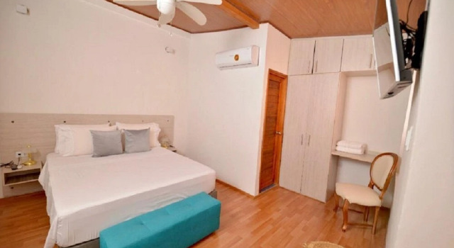 7ca2-1 House in Getsemani de Cartagena With Pisici7ca2-1 House in Getsemani de C