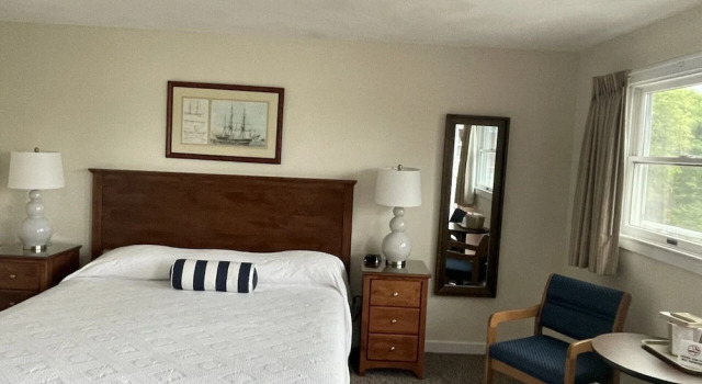 Sea Lion Motel, Varaa Motelli Hotellit New England uima-altaalla, Uima-allas