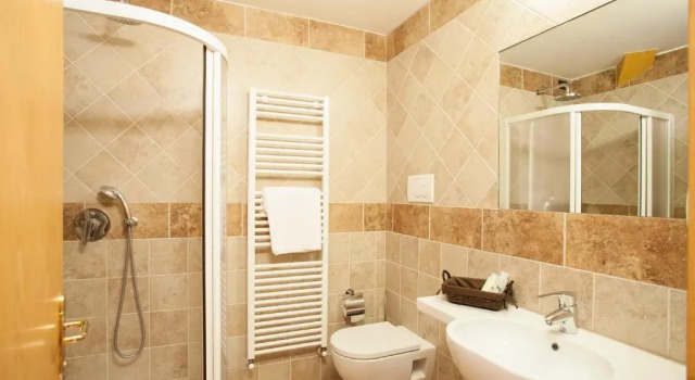 Трёхместный номер Comfort с балконом Hotel Vittoria