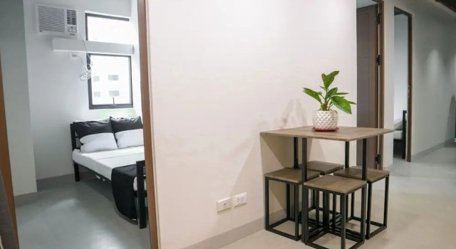 Кровать в общем номере The Grid Co-Living Managed by HII