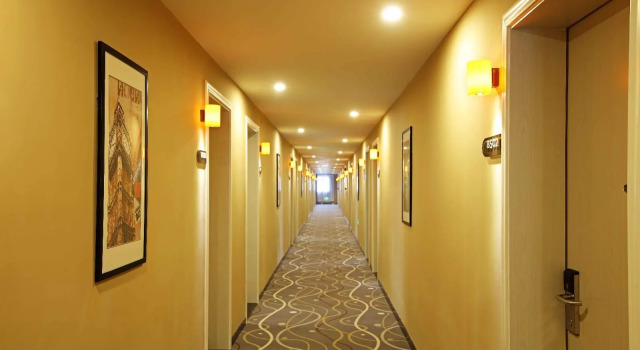 7 Days Premium Dalian Lvshun Central Square New-Mart Branch, Boek Hotel Dalian Dalian Area