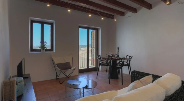 Apartamentos Xereca - Dalt Vila IV, Rezerwuj Apartament Hotele w Majorka z parkingiem, Parking