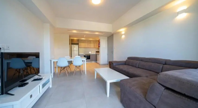Flat 2 bedrooms 1 bathroom - Paralimni, Rezervovat Hotel Hotely v Paralimni s parkováním, Parkování