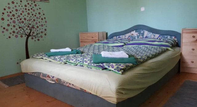 Németh Apartmanház, Buchen Sie Ferienwohnung Part Somogy