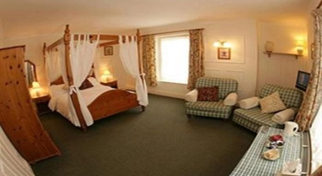 Seale Arms, Prenota Hotel Dartmouth Devon