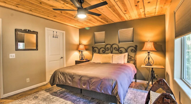 1 Mi to Rainbow Lake: Newly Built & Woodsy Retreat, Reserva ahora Hotel Pinetop-Lakeside Arizona