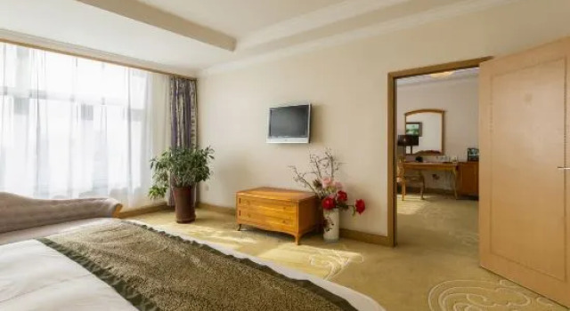 Люкс Inner Mongolia Bin Yue Hotel