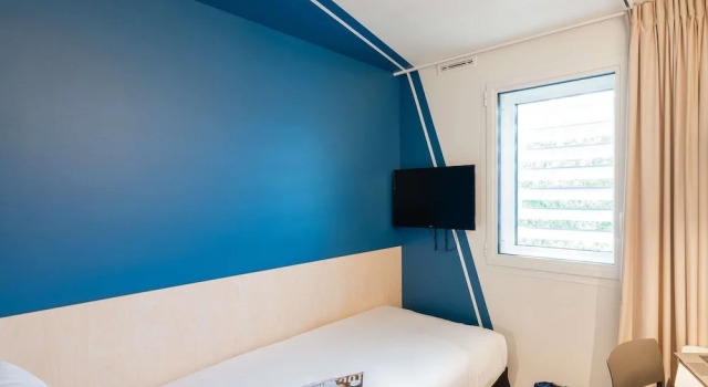 Одноместный номер Standard ibis budget Lyon Centre Confluence