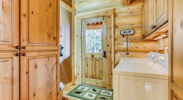 New Listing! Idyllic Mountain-view 4 Bedroom Home, Prenota Casa vacanze Montgomery Reservoir Stati Uniti