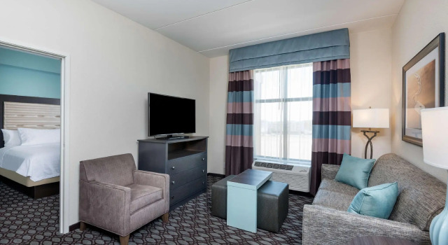 Четырёхместный люкс c 1 комнатой Homewood Suites By Hilton Fayetteville