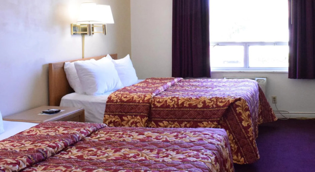 Двухместный люкс Knights Inn Oswego East