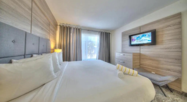 Студия Riverside by the Beach Apartments