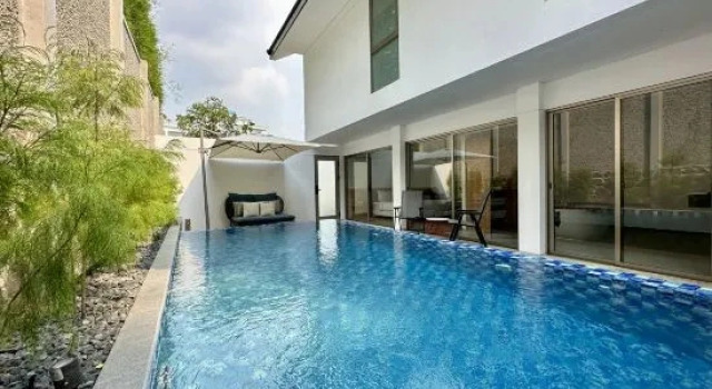 Luxury Double Suite Bungalow Homes