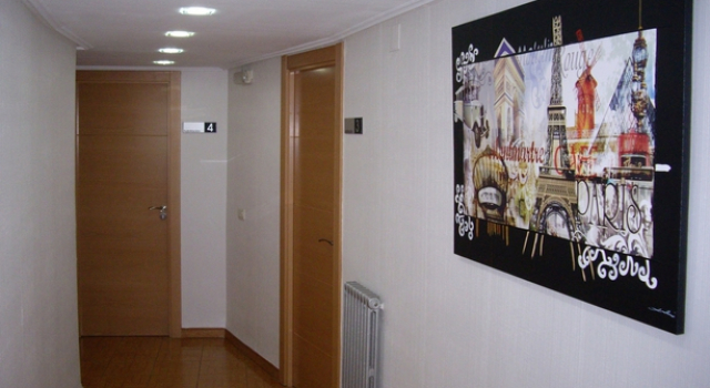 Pension Iruna, Reserva ahora Hotel Santurtzi España