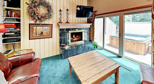 4562 Streamside Circle E Duplex Unit B 3 Bedrooms 3 Bathrooms Duplex