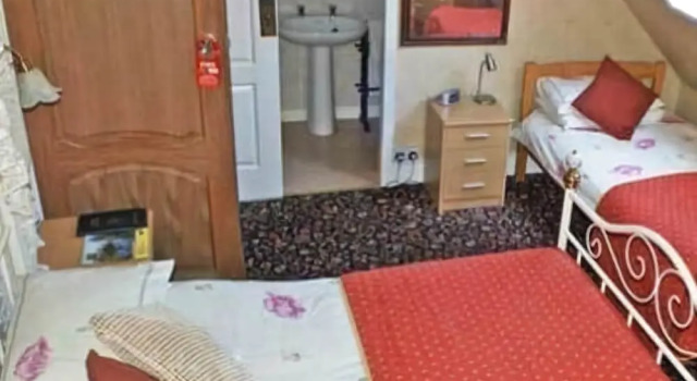 Sherwood Guest House, Забронировать Гостевой дом Отели Исторического графства Суссекса с парковкой, Парковка