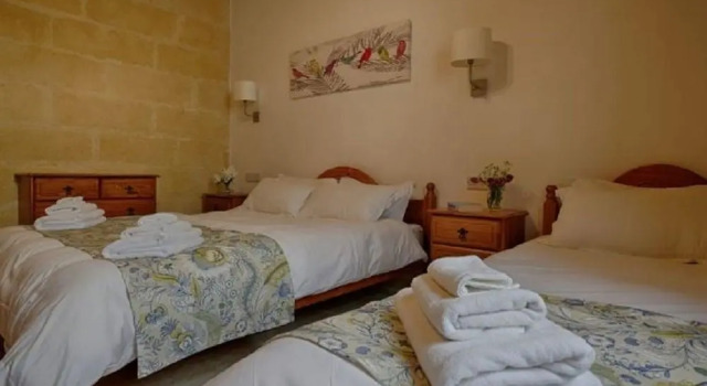 Gozo Inn, Varaa Hotelli Victoria Gozo