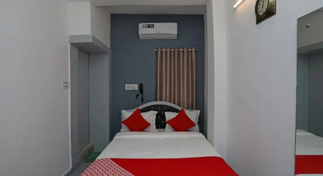 Upasana Guest House By OYO Rooms, Prenota Affittacamere Calcutta 