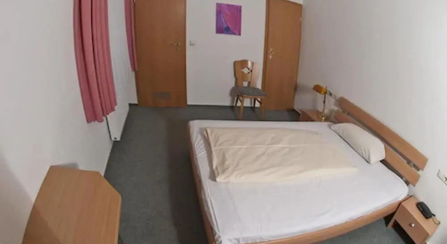 Одноместный номер Standard Action Forest Hotel