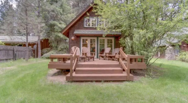 Коттедж Metolius Cabin 10