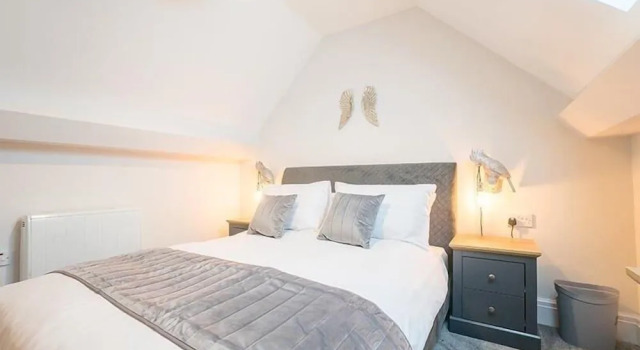 The Queens Arms Apartments, Buchen Sie Ferienwohnung Huyton Merseyside