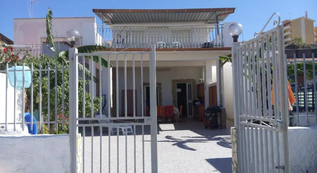 Апартаменты Цокольный этаж Villa Marinella