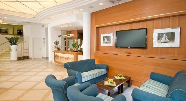 Hotel Estense, Забронировать Отель Отели Гаттео-а-Маре с бассейном, Бассейн