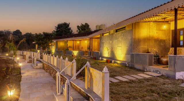 Люкс Luxury Indulge Udaipur by Pack