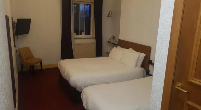 Двухместный номер Standard George And Dragon Place