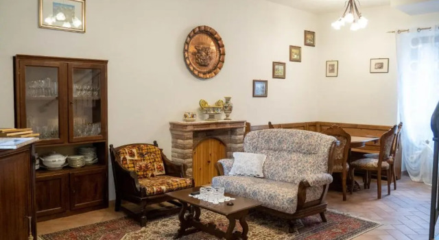 Domus Flora Guest House, Varaa Matkakoti Spello Umbria
