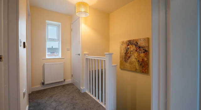 Beautiful Brand new Build 2-bedroom House Sleeps 5, Varaa Lomakoti Mökit kohteessa Merseyside, Mökki