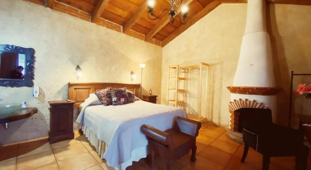 Студия Deluxe Naif Boutique Hotel