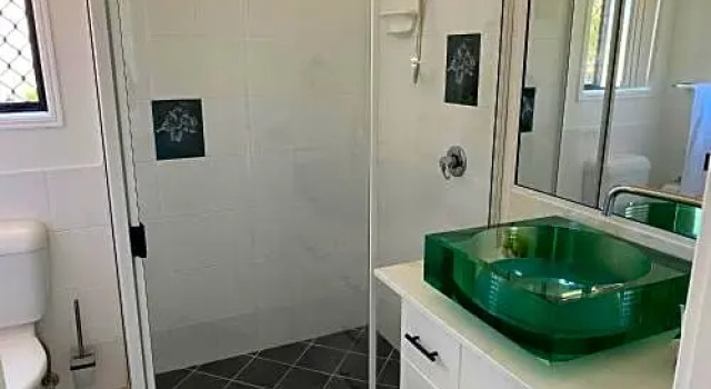 Апартаменты Shelly Beach Motel